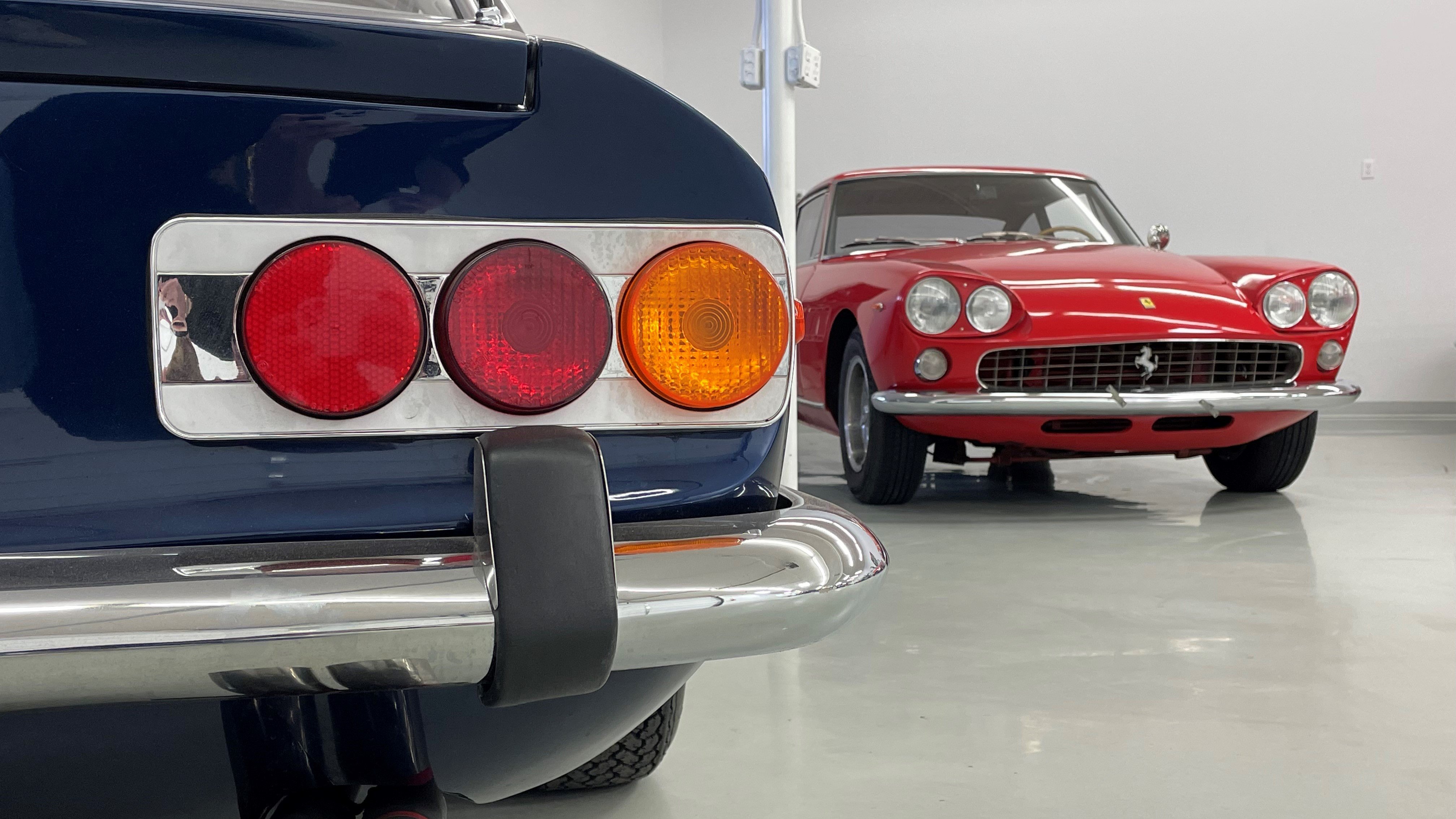 Ferrari 330 GT 2+2 - Ferrari 365 GT 2+2