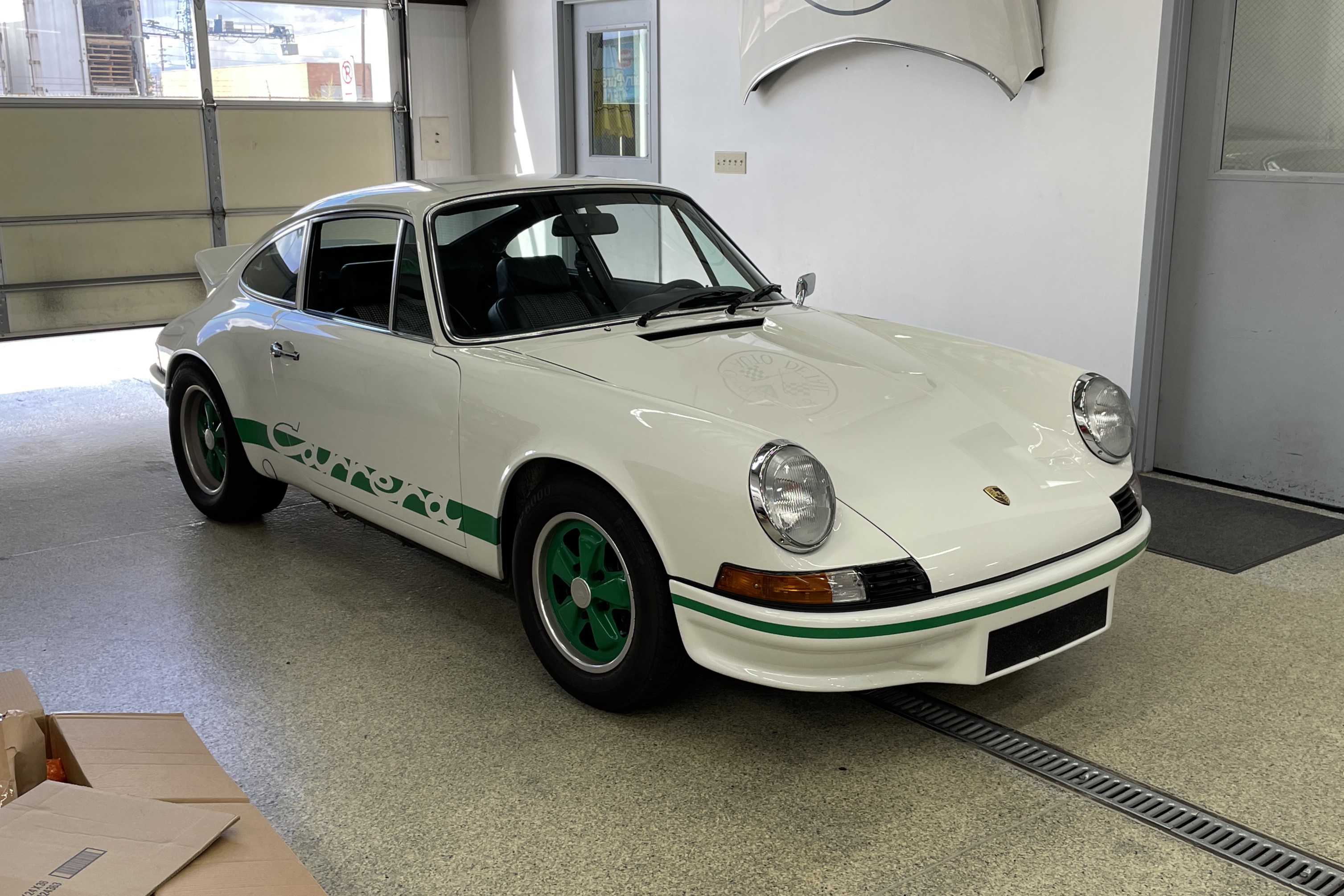 Porsche Carrera RS Tribute Car - Farland Classic Restoration